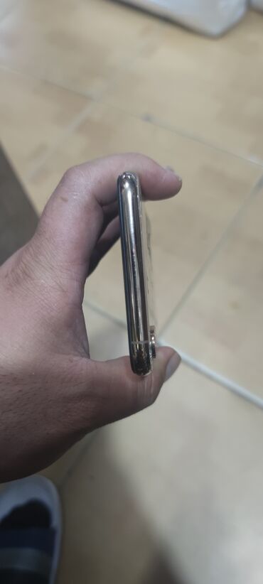 Apple iPhone: IPhone Xs Max, 256 GB, Space Gray, Face ID — 5