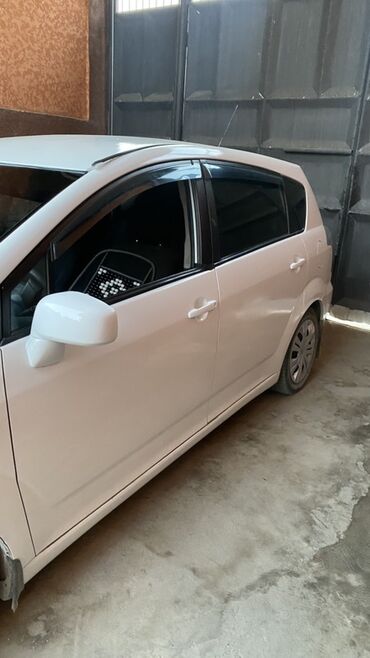 вета машина: Toyota Corolla Verso: 2005 г., 2 л, Механика, Дизель, Вэн/Минивэн