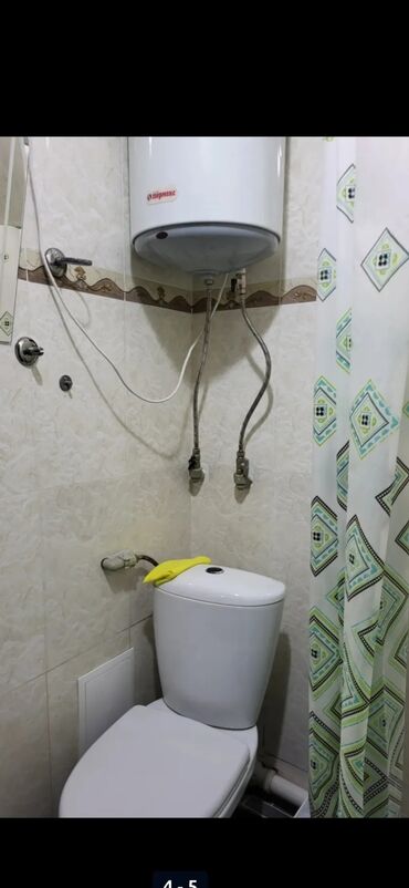 аренда тунгуч: 35 кв. м, 2 бөлмө, Унаа токтотуучу жай, Забор, тосулган
