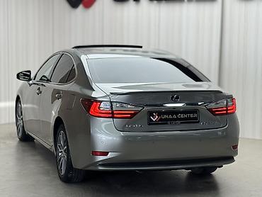 Lexus ES: 2017 г., 2.5 л, Гибрид, Седан — 5
