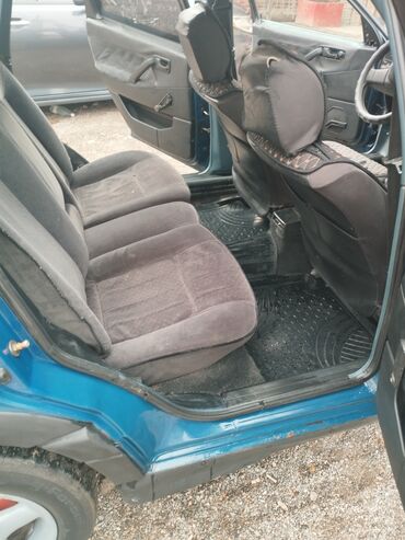 Volkswagen: Volkswagen Passat Variant: 1988 г., 1.8 л, Механика, Бензин, Универсал — 7