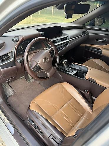 lexus cs: Lexus ES: 2019 г., 2.5 л, Вариатор, Гибрид, Седан — 5