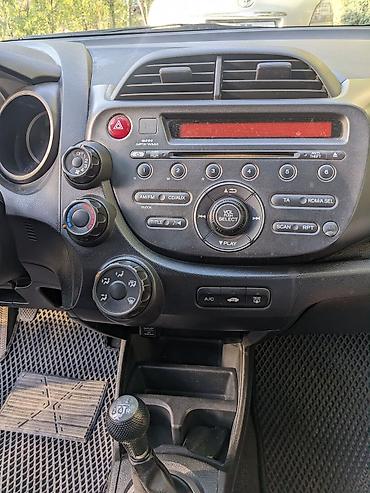 honda git: Honda Jazz: 2012 г., 1.2 л, Механика, Бензин, Хэтчбэк — 9