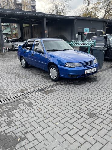 Daewoo: Daewoo Nexia: 2010 г., 1.5 л, Механика, Бензин, Седан