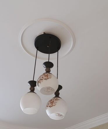 Lent lampalar: Çılçıraq, 3 lampa, Şüşə