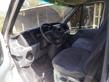 Ford: Ford Transit: 2010 г., 2.4 л, Механика, Дизель, Бус