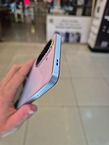 xaomi 17: Redmi, Redmi A5, Б/у, 64 ГБ, цвет - Белый, 1 SIM, 2 SIM — 3