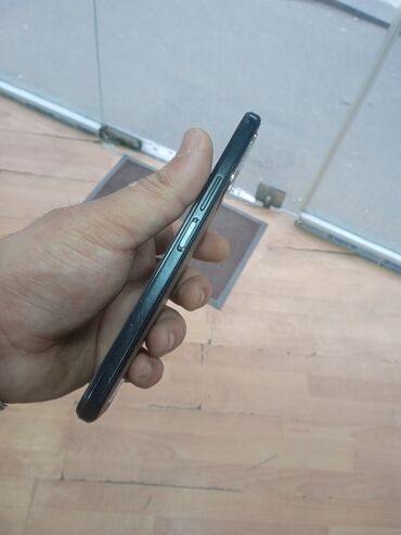 simsiz: Honor X6, 64 GB, rəng - Qara, Zəmanət, Qırıq, Sensor