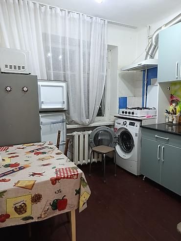 Продажа квартир: 1 комната, 31 м², Таатан ТЦ Индивидуалка, 2 этаж, Старый ремонт — 3