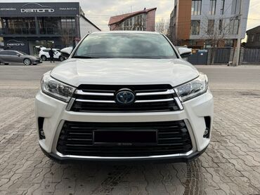 боковой ряд: Toyota Highlander: 2018 г., 3.5 л, Автомат, Гибрид, Внедорожник