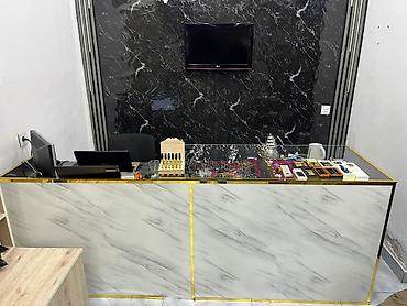 seel butik: Kişi geyim mağazası üçün vitrin və interyer avadanlıqları komplekt və — 9