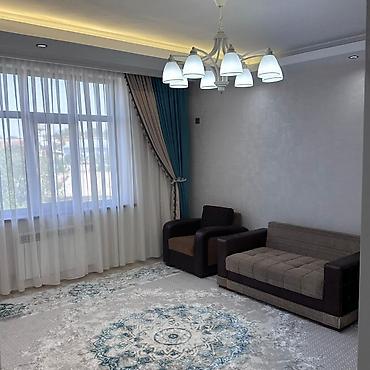 Долгосрочная аренда квартир: 3 комнаты, Риэлтор, Без подселения, С мебелью полностью — 1