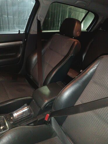 Opel: Opel Signum: 2004 г., 2 л, Механика, Бензин, Универсал — 4