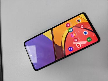 ikinci əl telefonu: Samsung Galaxy A52 5G, rəng - Qara, Barmaq izi