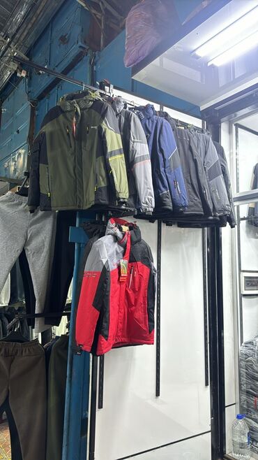 Куртки: Пуховики и вязаные жилеты 1) Мужской утеплённый пуховик BLUEHCHN - — 8