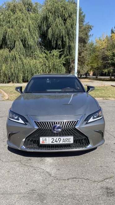 Lexus: Lexus ES: 2018 г., 2.5 л, Вариатор, Гибрид, Седан