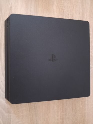 PS4 (Sony Playstation 4): Ps4 slim, korisćen, brutalno očuvan, bez ikakvih fizičkih oštećenja — 2