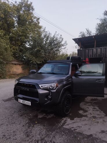 рычак на фит: Toyota 4Runner: 2019 г., Жол тандабас
