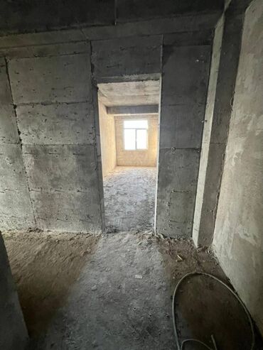 Yeni tikili: 3 otaqlı, Yeni tikili, 100 kv. m — 3