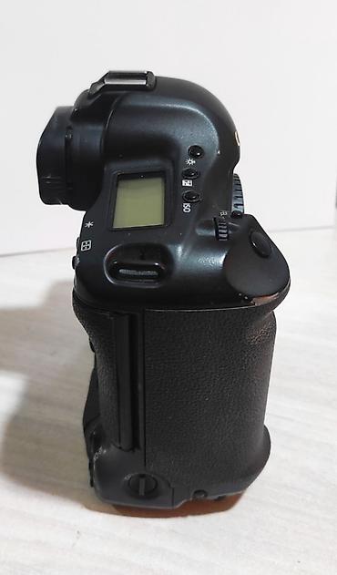 цифровой датчик: Canon EOS‑1D Mark IV — профессиональная зеркальная фотокамера серии — 2