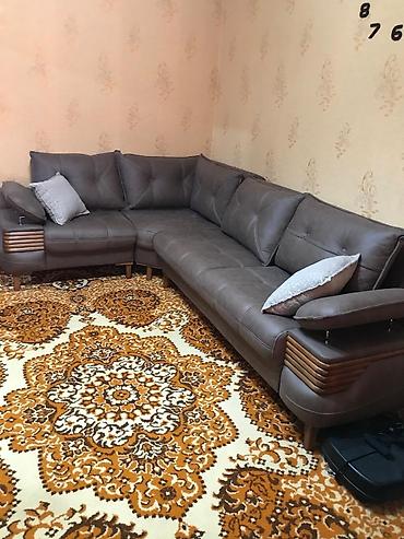 Divan satılır 700₼. Açılır bazası var. Ünvan Sumqayıt.7906.Fatimə99 lalafo.az -da Divan satılır 700₼. Açılır bazası var. Ünvan Sumqayıt.7906.Fatimə99