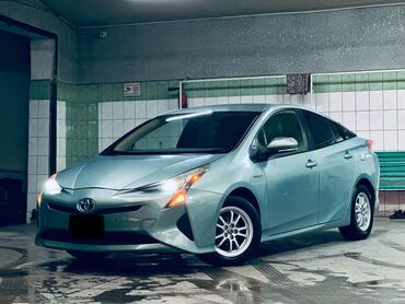 машына: Toyota Prius: 2016 г., 1.8 л, Вариатор, Гибрид, Хэтчбэк