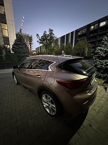 Infiniti: Infiniti : 2017 г., 2 л, Робот, Бензин, Кроссовер — 3