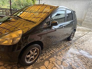 Honda: Honda Fit: 2003 г., 1.5 л, Вариатор, Бензин, Хэтчбэк — 6