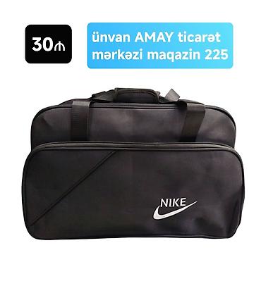 nike sumka: Nike idman çantası - Rəng: qara - Üst hissədə daşıma tutacaqları və — 1