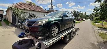 Kompletan auto u delovima: OPEL ASTRA H DELOVI BROJ BOJE Z398 | Opel polovni delovi Opel astra — 3