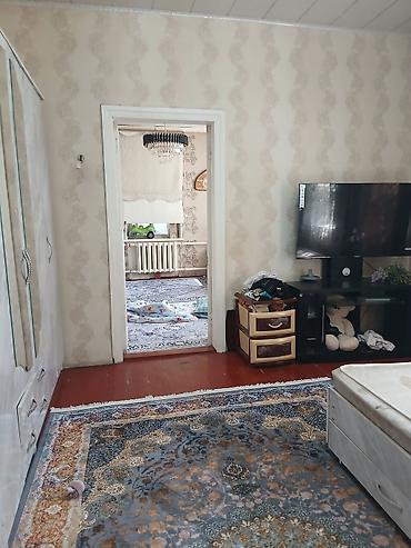 Продажа коттеджей и домов: Продаётся жилой дом с приусадебным участком.С двумя документа сразу — 15