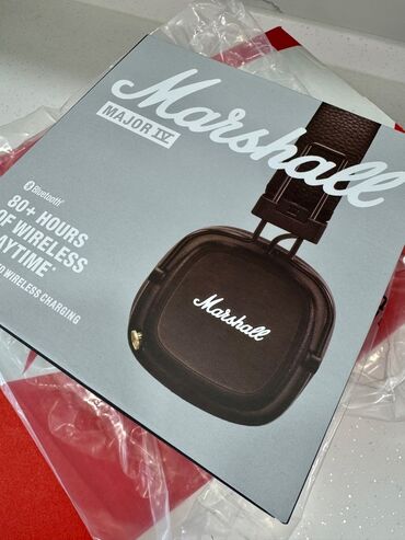 akg qulaqciq: Marshall Major IV Qulagliq yeni alinib, istifade edilmeyib, tam