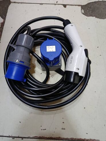 Maqnitofonlar: Enerji üçün adaptr satılır batareka şunur basliqli tam hər şey ustunde