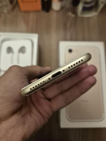 iphone 8plus barter: IPhone 7, 128 GB, Matte Gold, Barmaq izi, Sənədlərlə — 5