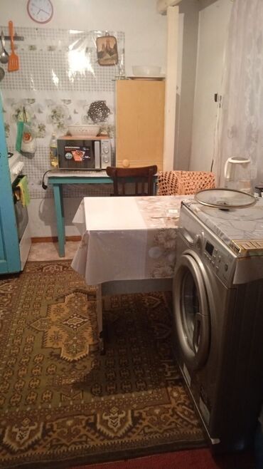 Долгосрочная аренда домов: 42 м², 2 комнаты, Утепленный, Балкон застеклен