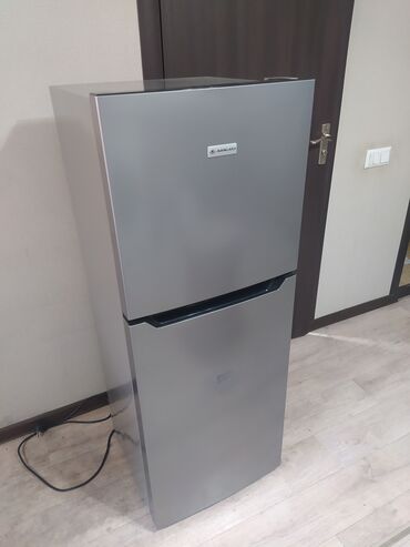 холодильник почти новый: Холодильник Б/у, Двухкамерный, De frost (капельный), 150 *