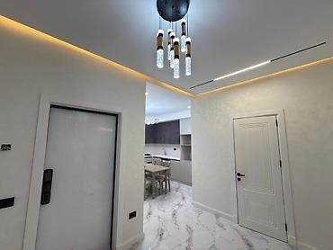 Сниму квартиру: İcarəyə verilir 3 otaqlı yeni tikili 115 m², 28 May m. Kateqoriya — 8