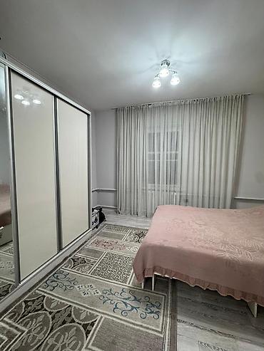 Үйлөрдү сатуу: 3 бөлмө, 80 м², 4 соток, Дэн Сяопин көч. / Фучика Газ, Электр энергиясы, Канализация — 4