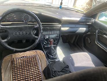 Унаа: Audi 100: 1990 г., 2.3 л, Кол менен иштөөчү, Бензин, Седан — 3