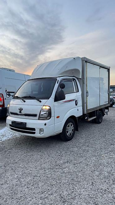 Kia: Kia : 2019 г., 2.5 л, Автомат, Дизель, Фургон — 2