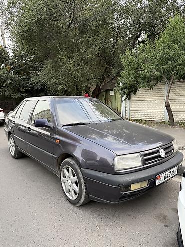 devo tiko: Volkswagen Vento: 1994 г., 1.8 л, Механика, Бензин — 2