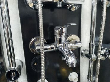 душевые кабины без поддона в баку: Vanna otağı üçün divara quraşdırılan qarışdırıcı kran - Material