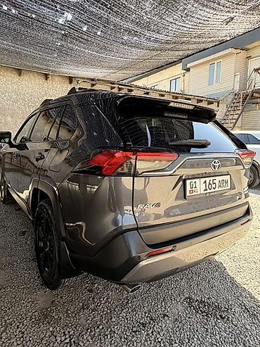 заднее стекло на спринтер: Toyota RAV4: 2019 г., 2.5 л, Автомат, Гибрид, Кроссовер — 3