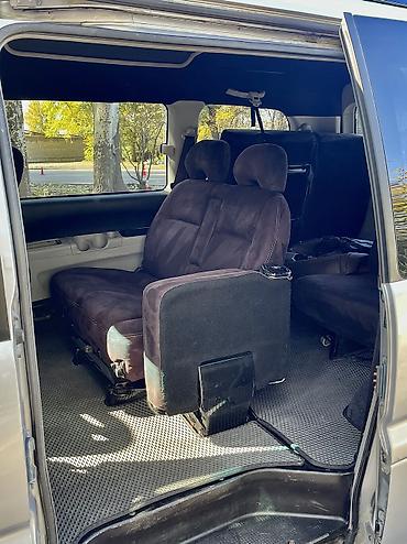 Mitsubishi: Mitsubishi Delica: 2005 г., 3 л, Автомат, Бензин, Минивэн — 11