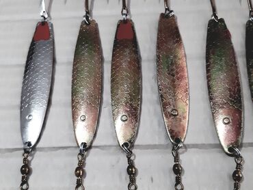 americka pita 2 sa prevodom: Varalice kasike 19gr, 90mm, iz 90-ih Duzina same kasike je 90mm a