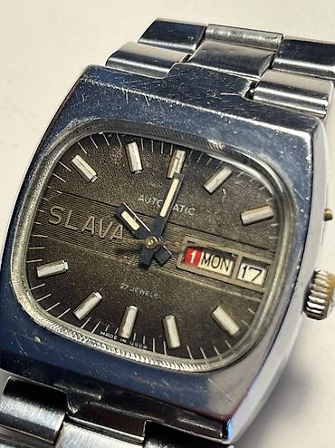 Слава часы танк телевизор 1970 г 
Slava saat 1970 il
