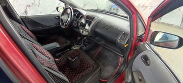Honda: Honda Jazz: 2005 г., 1.4 л, Автомат, Бензин, Хэтчбэк