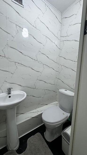 одно комнат: 3 комнаты, 80 м², Тунгуч мкр 106 серия, 8 этаж, Евроремонт — 4