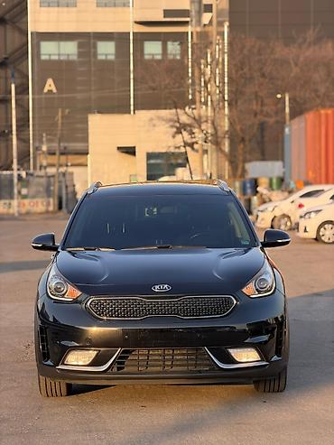Kia: Kia Niro: 2017 г., 1.6 л, Автомат, Гибрид, Хэтчбэк — 1