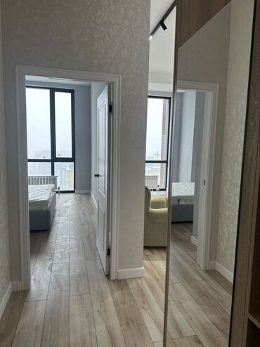 двухэтажный дом в бишкеке: 1 комната, 42 м², Элитка, 14 этаж, Евроремонт